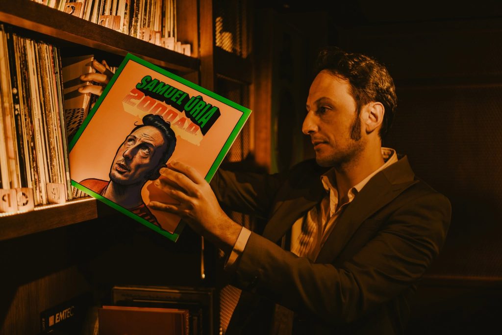 Banner Samuel Úria